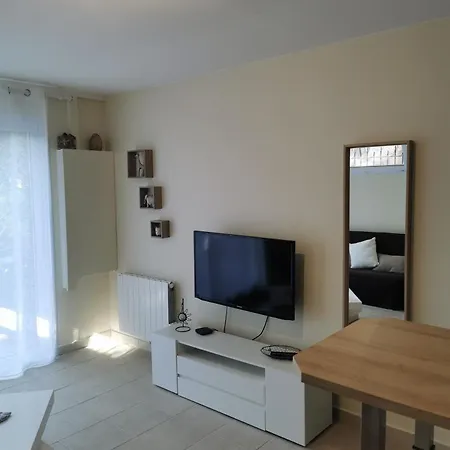 Chez Vero Et Bernard Apartment