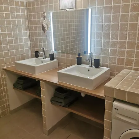 Chez Vero Et Bernard